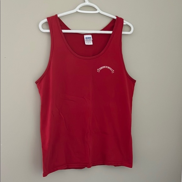 EastVan Red Sleeveless Fitted Tank Top - Picture 2 of 4